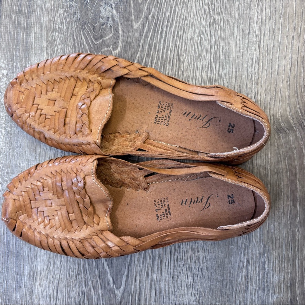 Irvin Handwoven Huaraches Sandals